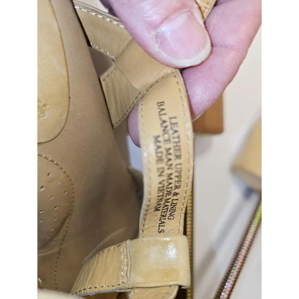 BORN CROWN US 8 Gold Leather Platform High Heel‎ Sandals Shoes Open Toe